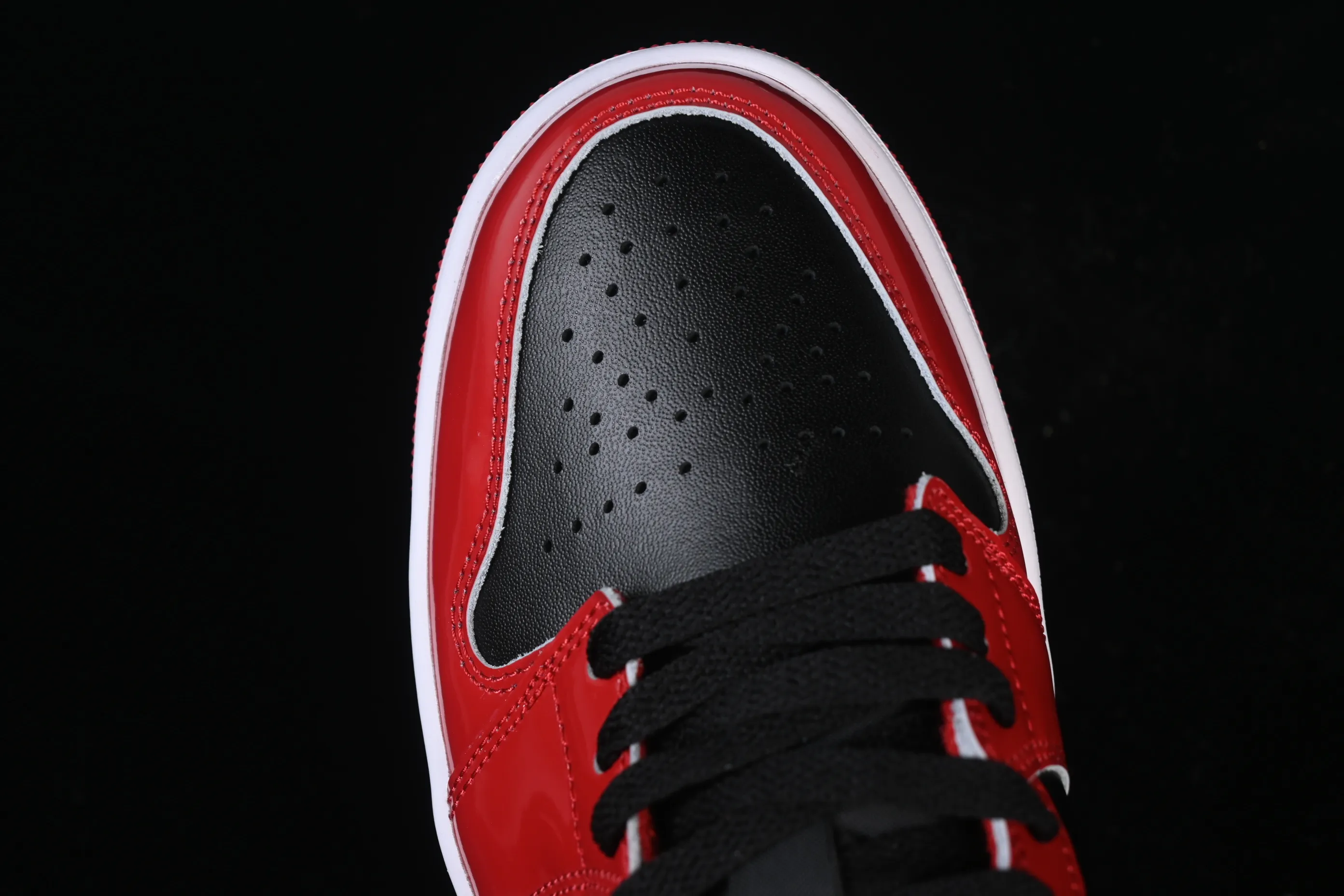 All categories Air Jordan Jordan series basketball shoes Air Jordan 1 Low G version pure original Air Jordan 1 Low AJ1 Joe 1 patent leather black and red low-top cultural casual sneakers HV4089-006